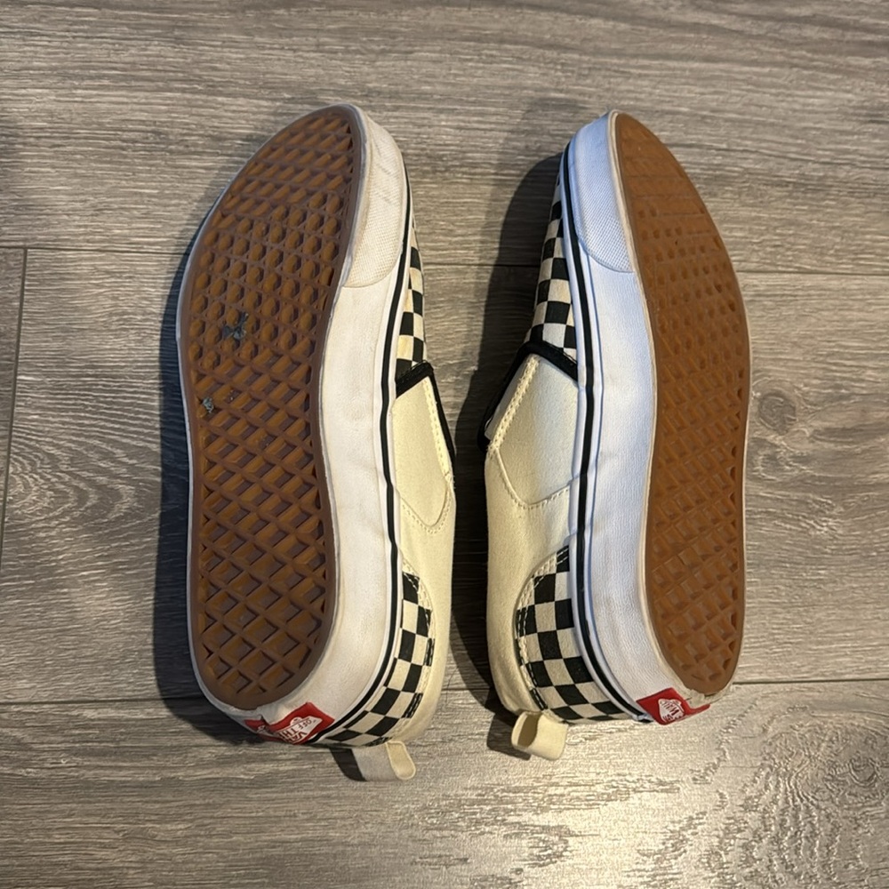 Checkered Vans - Picture 3 of 3